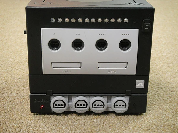 This image has an empty alt attribute; its file name is nintendo-64-gamecube-mod-by-hailrazer.webp